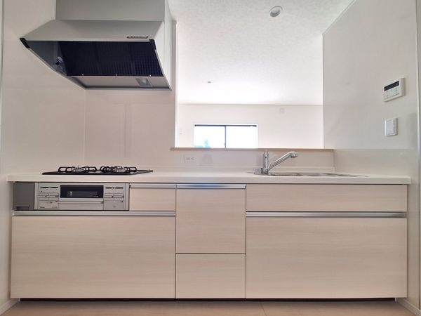 大津市雄琴５丁目　新築一戸建て　第２２　１期　８号棟