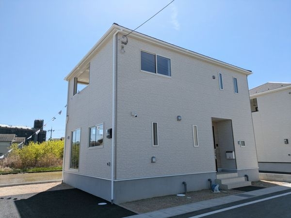 大津市雄琴５丁目　新築一戸建て　第２２　１期　４号棟