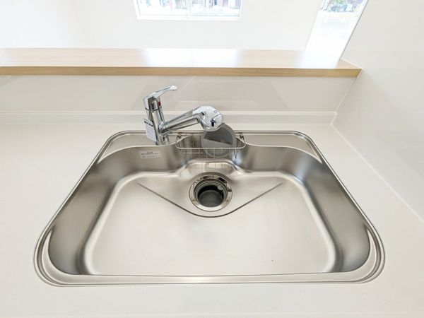 大津市雄琴５丁目　新築一戸建て　第２２　１期　４号棟