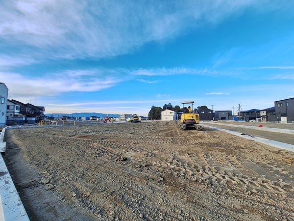守山市小島町字塚生　新築一戸建て