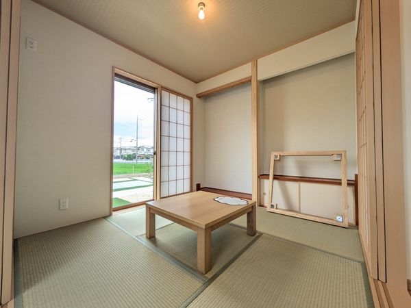 守山市小島町の中古一戸建て
