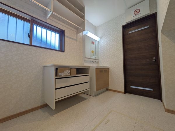 守山市小島町の中古一戸建て