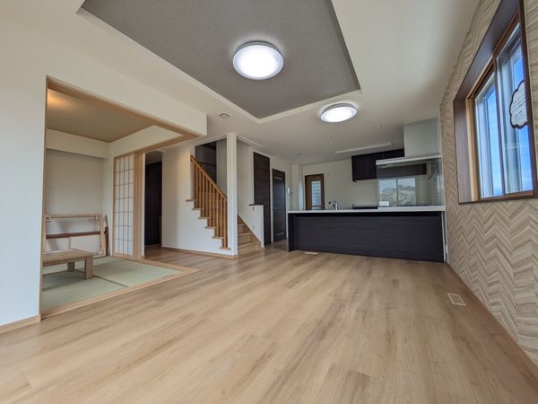 守山市小島町の中古一戸建て