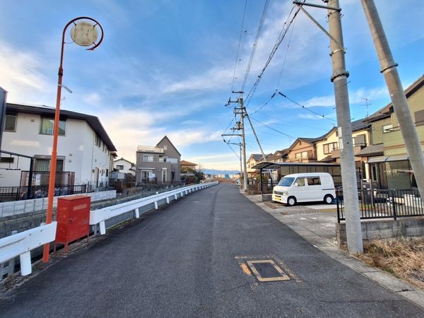 守山市小島町字塚生　新築一戸建て