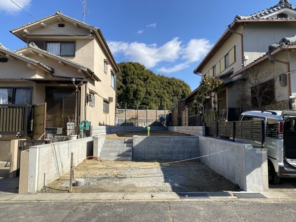 京都市伏見区深草大亀谷万帖敷町　新築一戸建て