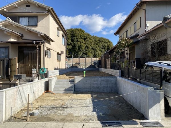 京都市伏見区深草大亀谷万帖敷町　新築一戸建て