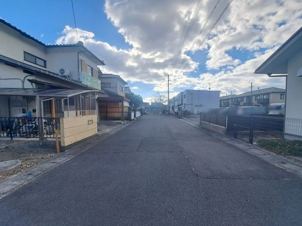 栗東市綣９丁目　新築一戸建て　１期　１号地