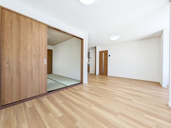 守山市水保町　中古一戸建て