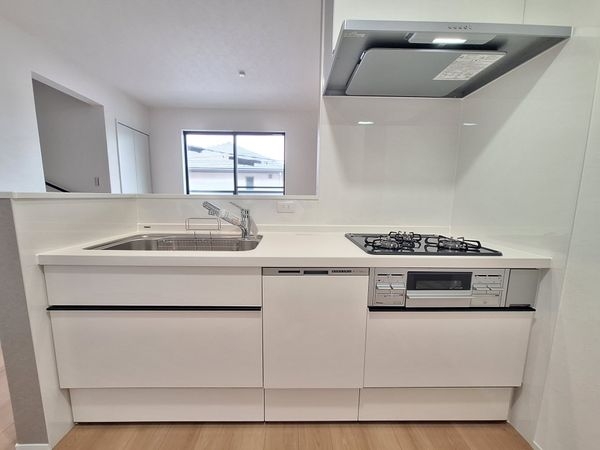 守山市守山３丁目　新築一戸建て