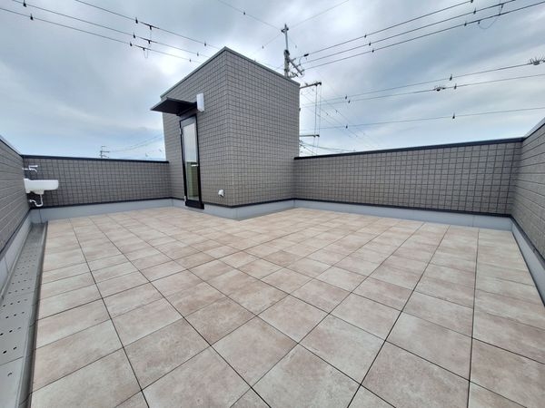 大津市本堅田２丁目　新築一戸建て