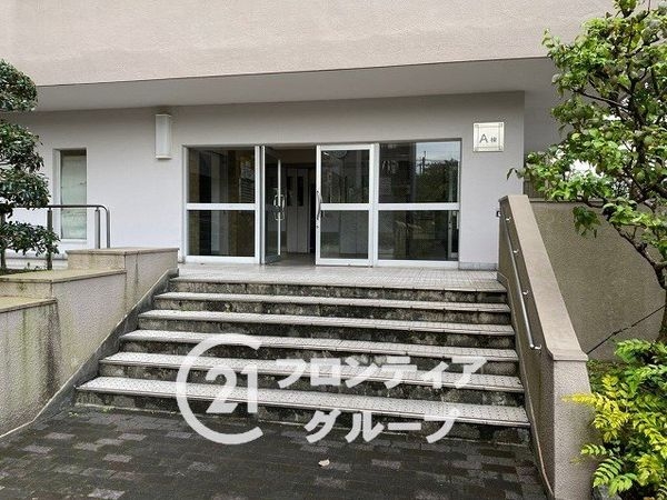 山科団地Ａ棟　中古マンション