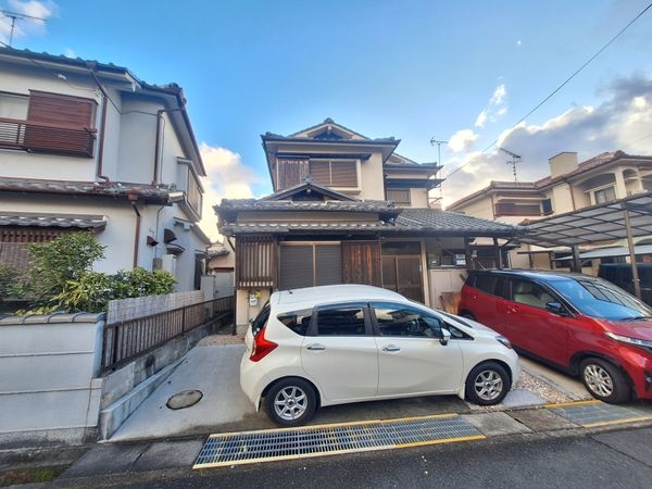草津市野路町の中古一戸建て