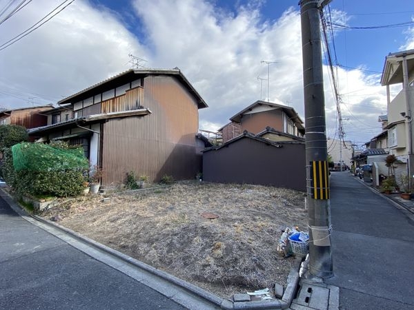 京都市伏見区深草極楽寺町　新築戸建