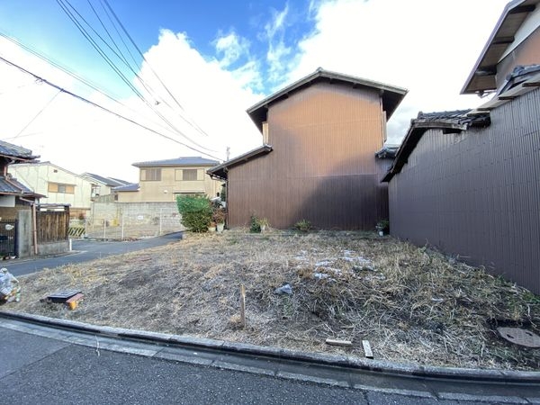 京都市伏見区深草極楽寺町　新築戸建