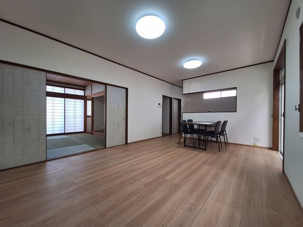 大津市里３丁目の中古一戸建て