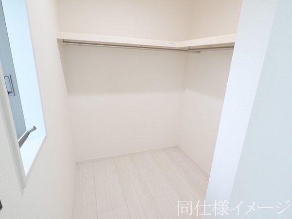 守山市小島町　新築一戸建て　５期　１号棟