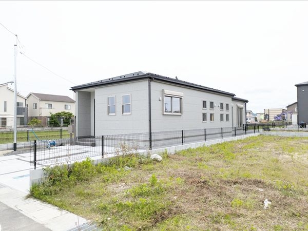守山市小島町　新築一戸建て　５期　１号棟