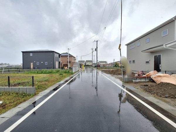 守山市小島町　新築一戸建て　５期　４号棟