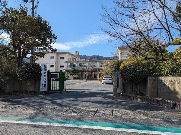 大津市千石台の中古一戸建て(大津市立皇子山中学校)