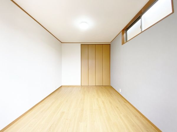 京都市伏見区羽束師菱川町の中古一戸建て