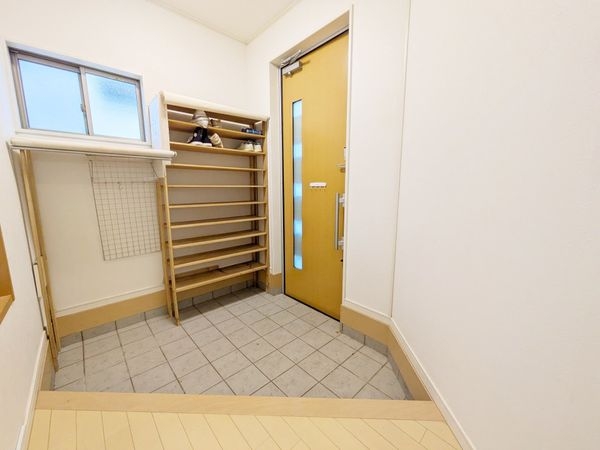 大津市南志賀１丁目の中古一戸建て