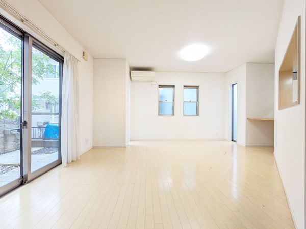 大津市南志賀１丁目の中古一戸建て