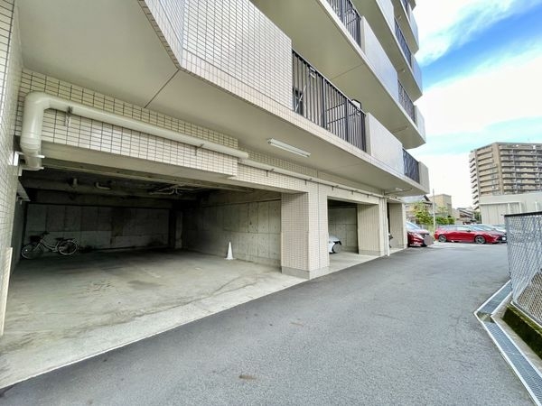 コスモ守山　中古マンション