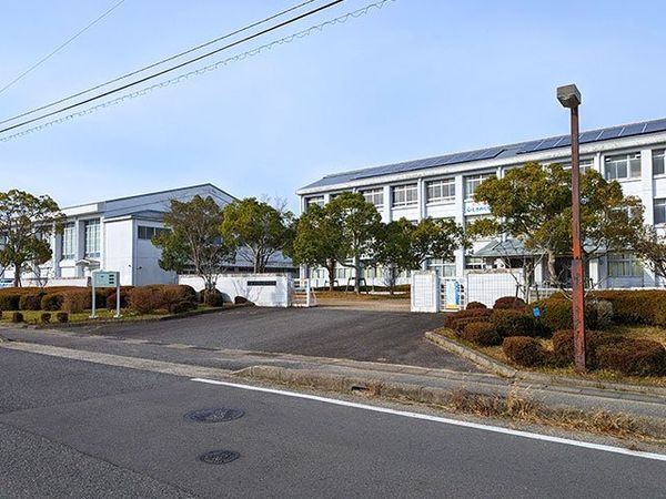 守山市今浜町 新築一戸建て 2号棟(守山市立明富中学校)