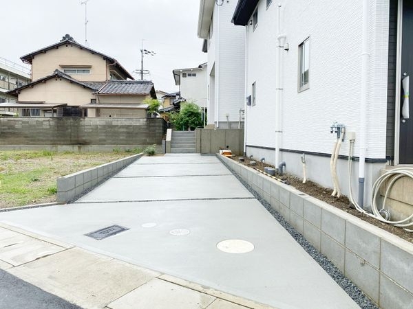 京都市伏見区桃山町正宗　新築一戸建て　１期　2号棟