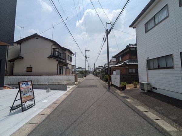 栗東市小柿８丁目　新築一戸建て