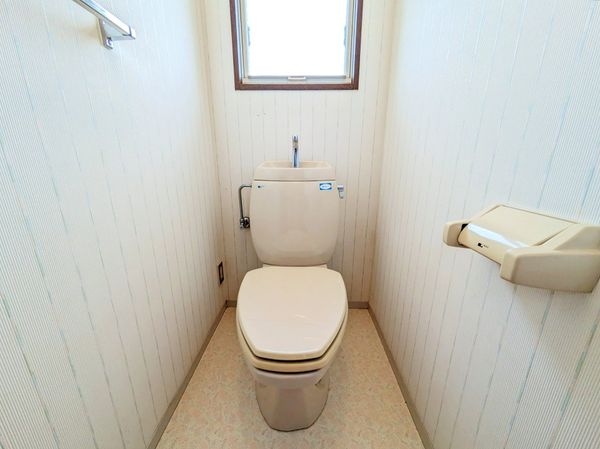 守山市石田町の中古一戸建て