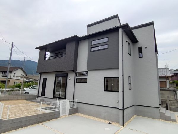 大津市木の岡町　新築一戸建て　4期　1号棟
