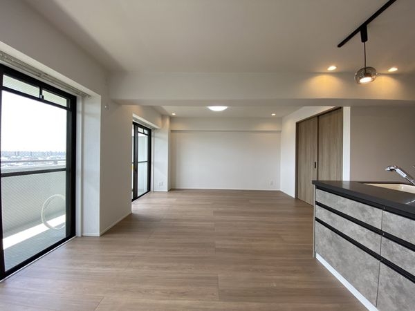 ライオンズマンション桃山南口 中古マンション(リビング)