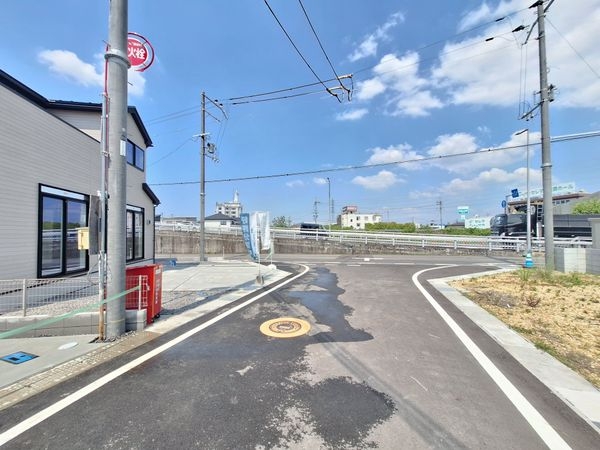 栗東市上鈎　新築一戸建て　２４－１期　２号棟