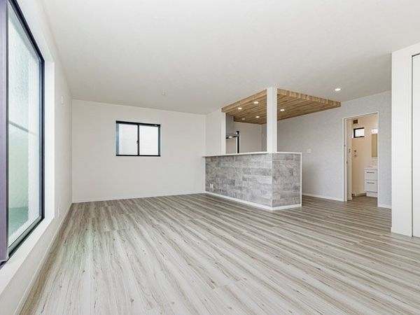 大津市錦織１丁目　新築一戸建て　全１区画
