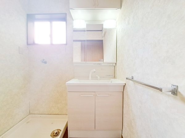 大津市雄琴１丁目の中古一戸建て