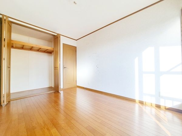 大津市雄琴１丁目の中古一戸建て