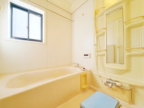 大津市雄琴１丁目の中古一戸建て