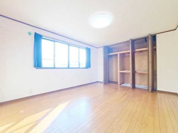 大津市雄琴１丁目の中古一戸建て