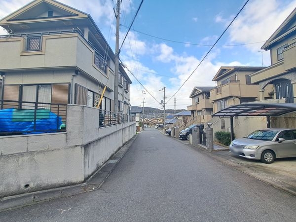 大津市石山寺５丁目　中古一戸建て