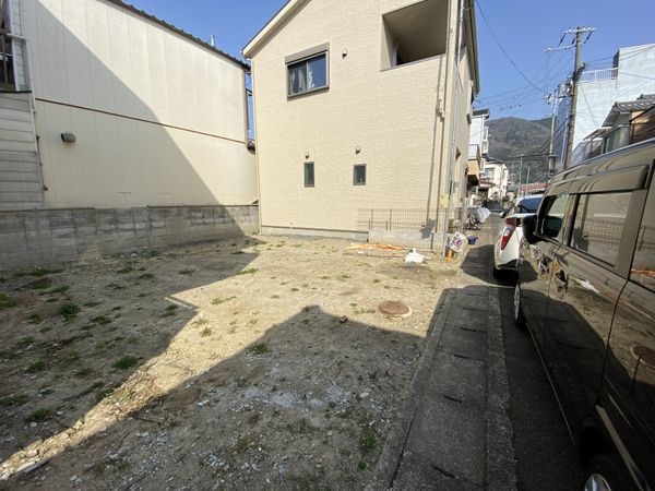 山科区椥辻草海道町新築一戸建て