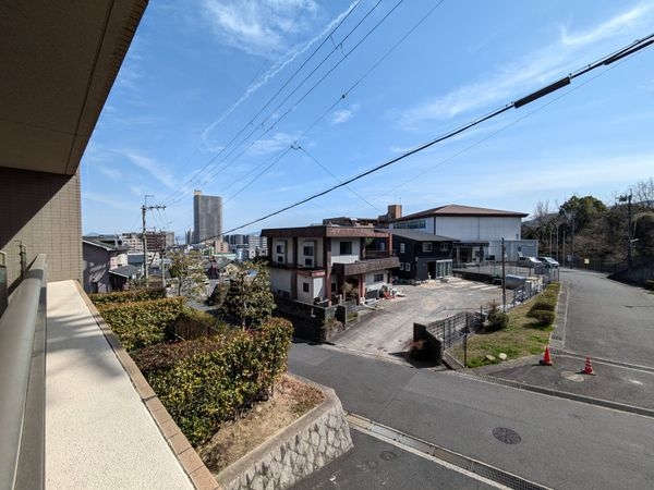 シャリエ大津皇子が丘　中古マンション