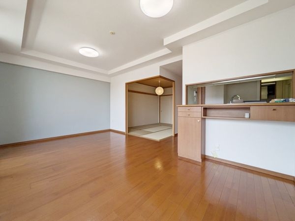 シャリエ大津皇子が丘　中古マンション