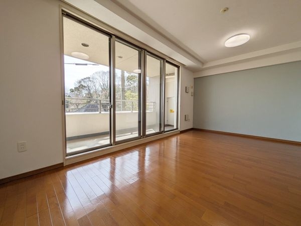 シャリエ大津皇子が丘　中古マンション