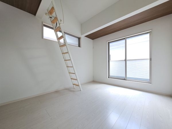 大津市一里山４丁目の中古一戸建て
