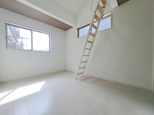 大津市一里山４丁目の中古一戸建て
