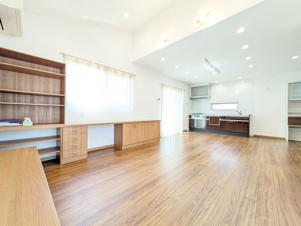 栗東市小柿４丁目の中古一戸建て