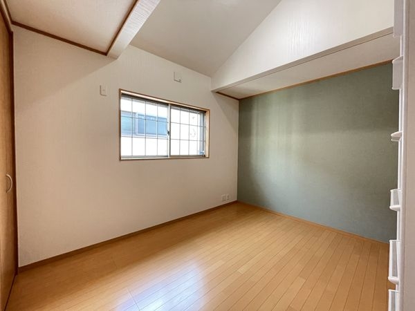 京都市南区上鳥羽西浦町の中古一戸建て