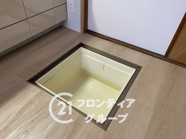 京都市伏見区深草大亀谷内膳町の中古一戸建て