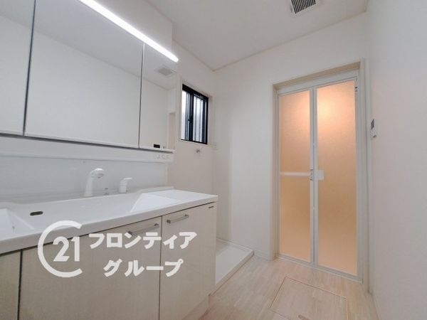 京都市伏見区久我御旅町　新築一戸建て　３１期　１７号地
